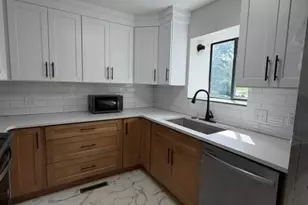 28 11th Ave NE, Hickory, NC 28601 - Photo 3