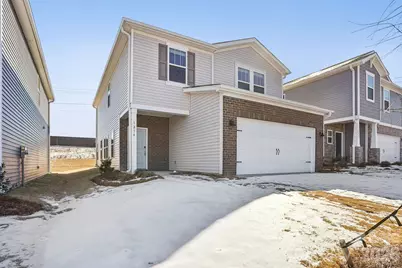 1523 31st Street NE, Conover, NC 28613 - Photo 1