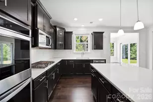 5015 Whispy Vines Ln, Huntersville, NC 28078 - Photo 13
