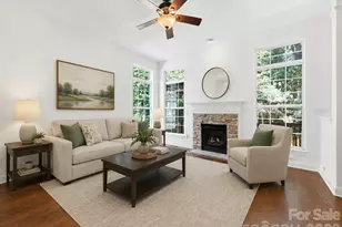 6832 Charter Hills Rd, Charlotte, NC 28277 - Photo 7