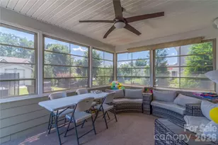 137 Flora Vista Dr, Mooresville, NC 28117 - Photo 15