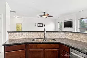 2233 Verde Creek Road, Charlotte, NC 28214 - Photo 11