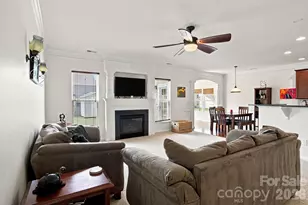 2233 Verde Creek Road, Charlotte, NC 28214 - Photo 7