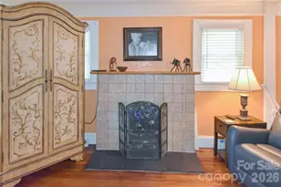 496 14th Ave NE, Hickory, NC 28601 - Photo 9