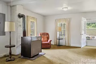 659 Newdale Church Rd, Burnsville, NC 28714 - Photo 5