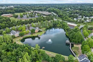 8935 Socata Way, Charlotte, NC 28269 - Photo 27