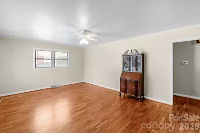 1340 E Cannon Avenue, Albemarle, NC 28001 - Photo 17