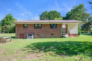 1340 E Cannon Ave, Albemarle, NC 28001 - Photo 15