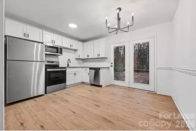 5001 Lakecrest Drive, Charlotte, NC 28215 - Photo 1