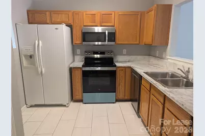 18474 Streamline Court, Cornelius, NC 28031 - Photo 7