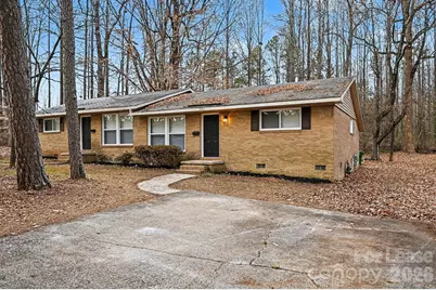 5003 Lakecrest Drive, Charlotte, NC 28215 - Photo 3