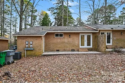 5003 Lakecrest Drive, Charlotte, NC 28215 - Photo 17