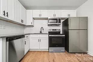 5003 Lakecrest Dr, Charlotte, NC 28215 - Photo 11