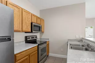 43 Foxden Dr, Fletcher, NC 28732 - Photo 5