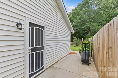 7130 Bluff Wood Cove, Charlotte, NC 28212 - Photo 37