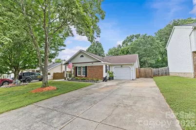 7130 Bluff Wood Cove, Charlotte, NC 28212 - Photo 5