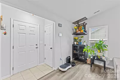 7130 Bluff Wood Cove, Charlotte, NC 28212 - Photo 9