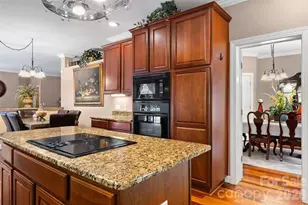 165 Sequoyah Dr, Waynesville, NC 28785 - Photo 9
