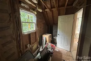 34 England Valley Rd, Weaverville, NC 28787 - Photo 35