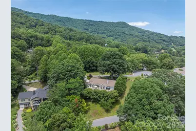 94 Oakcrest Lane, Waynesville, NC 28786 - Photo 1