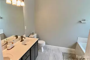 229 17th Ave SE, Hickory, NC 28602 - Photo 11