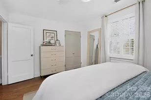 219 Wakefield Dr, Charlotte, NC 28209 - Photo 25