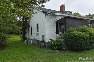 6 Hampton St, Great Falls, SC 29055 - Photo 1