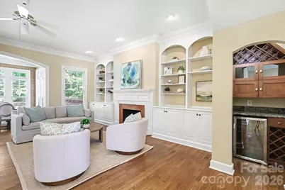 1120 Dilworth Crescent Row, Charlotte, NC 28203 - Photo 9