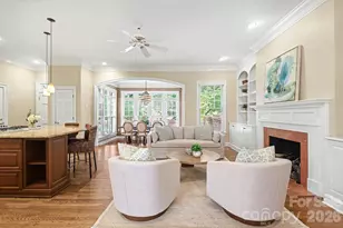 1120 Dilworth Crescent Row, Charlotte, NC 28203 - Photo 11