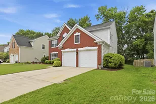 12044 Humboldt Dr, Charlotte, NC 28277 - Photo 3