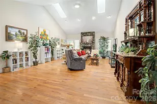 312 Benjamin Way, Hendersonville, NC 28792 - Photo 7