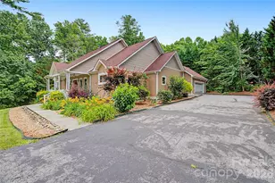 312 Benjamin Way, Hendersonville, NC 28792 - Photo 3