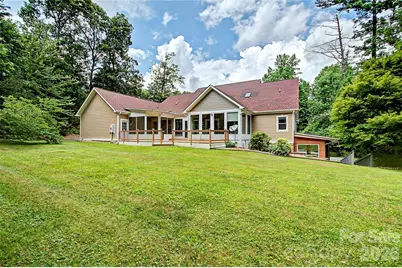312 Benjamin Way, Hendersonville, NC 28792 - Photo 45