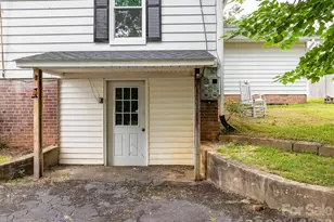 46 Gilkey St, Marion, NC 28752 - Photo 21