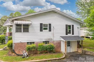 46 Gilkey St, Marion, NC 28752 - Photo 19