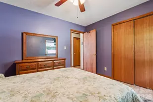 918 Pinehaven Dr, New London, NC 28127 - Photo 15