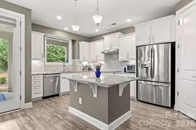 8416 Festival Way, Charlotte, NC 28215 - Photo 17