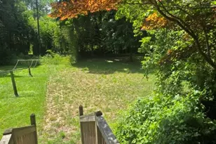 629 Willow Rd, Hendersonville, NC 28739 - Photo 17