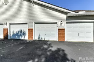 12005 Copper Mountain Blvd, Charlotte, NC 28277 - Photo 23