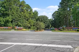 10731 Northgate Trail Dr, Charlotte, NC 28215 - Photo 37