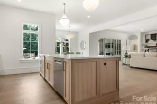 3240 Sunset Dr, Charlotte, NC 28209 - Photo 13