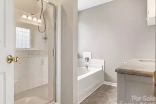 1000 Kerry Greens Dr, Matthews, NC 28104 - Photo 13