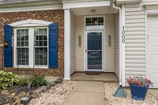 1000 Kerry Greens Dr, Matthews, NC 28104 - Photo 3