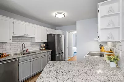 11232 Coachman Circle, Charlotte, NC 28277 - Photo 15