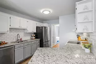 11232 Coachman Cir, Charlotte, NC 28277 - Photo 15
