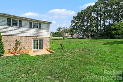 7107 Rolling Hills Drive, Sherrills Ford, NC 28673 - Photo 39