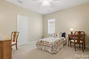 6747 Fieldstone Manor Dr, Matthews, NC 28105 - Photo 7
