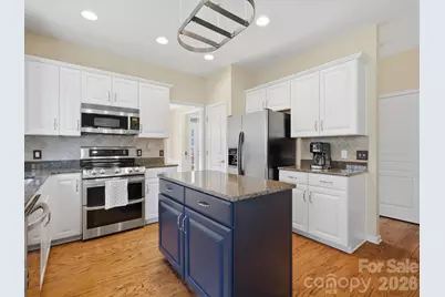 6747 Fieldstone Manor Drive, Matthews, NC 28105 - Photo 25