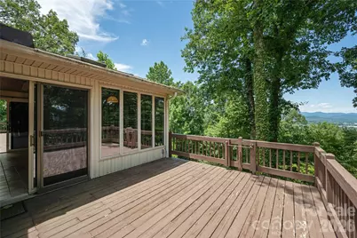 615 Goldview Drive, Hendersonville, NC 28791 - Photo 1