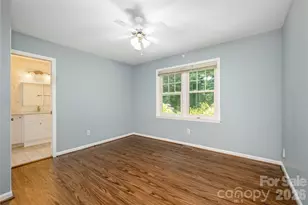 615 Goldview Dr, Hendersonville, NC 28791 - Photo 27
